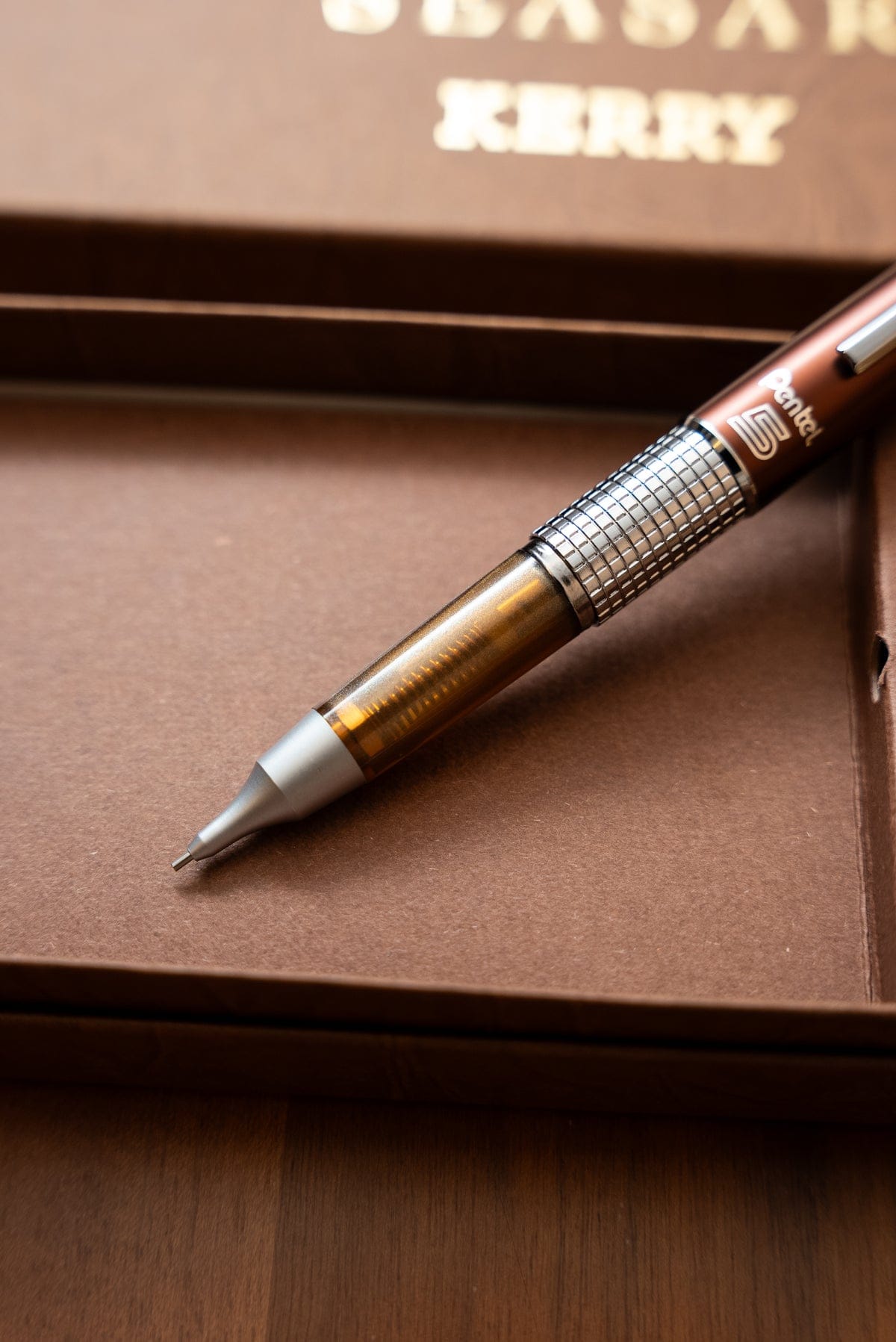Seasar Brown’s translucent barrel and silver grip